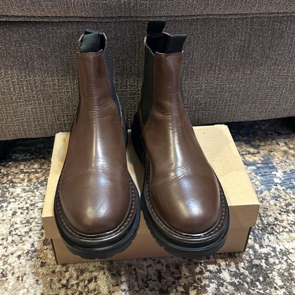 ASOS Chelsea Leather Boots - Women's Size 10 - Picture 2 of 7